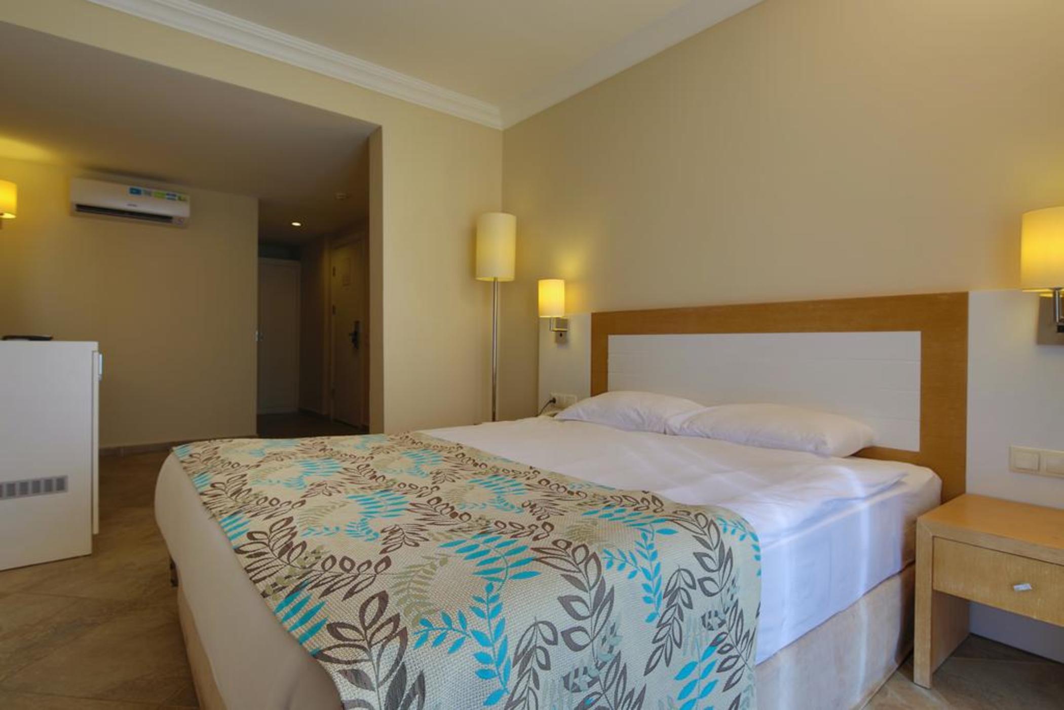 Green Bay Resort & Spa Guvercinlik  Eksteriør bilde